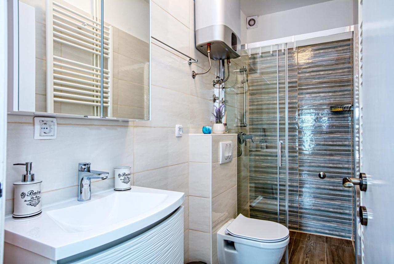 Apartment Tisno 5130C Esterno foto